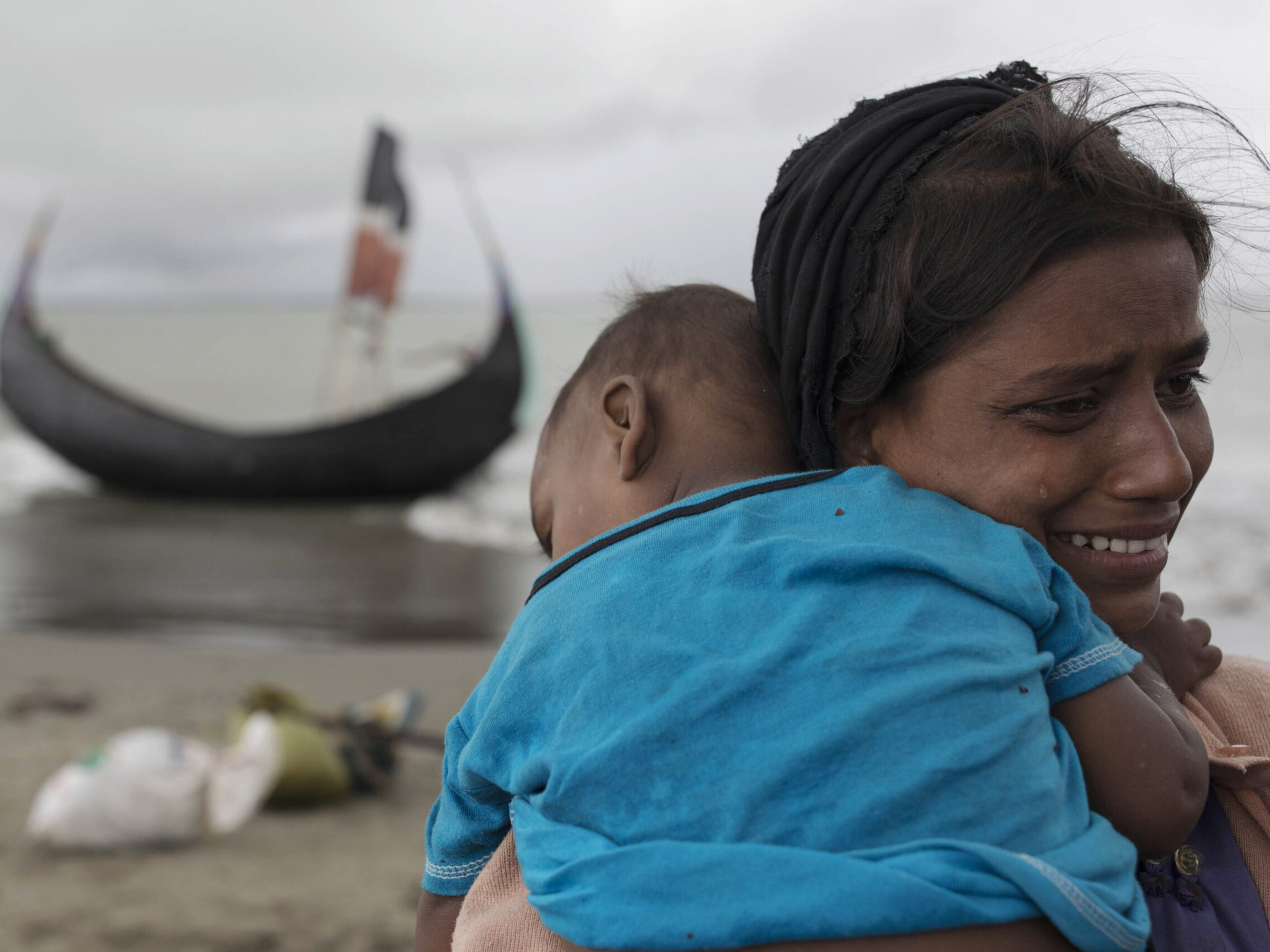 Rohingya Refugees Flood Into Bangladesh